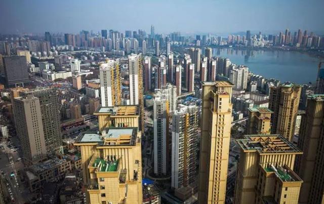 布局窗口期？武汉第二场土拍又收50亿至今已达200亿 融创德信中海等现身