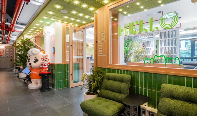 辰寓彩云湖青年公寓实景图。高枝_摄.png 辰寓彩云湖青年公寓实景图。高枝_摄.png