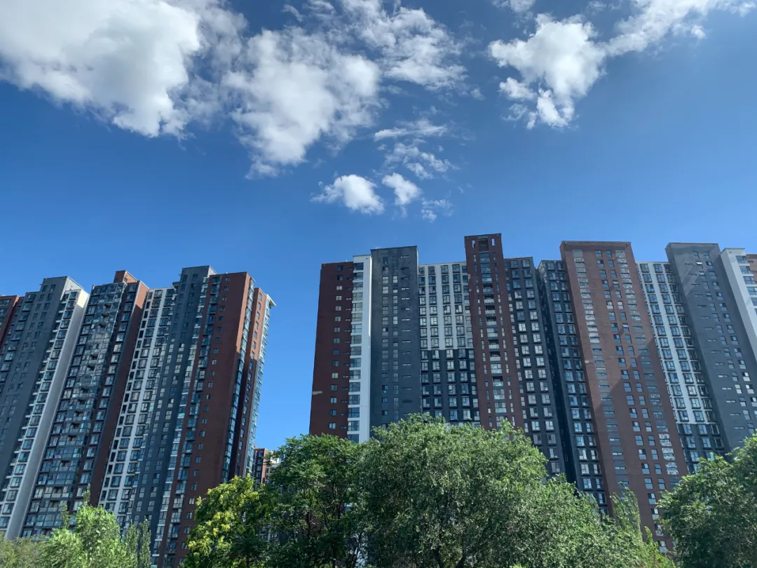 开发商降价卖房求生存郑州楼市前行艰难