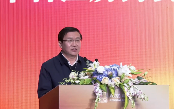 "李国龙说道.在住房优惠外